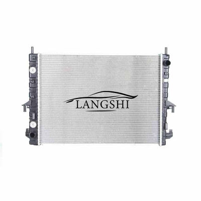 Bom preço. MG EZS Car Fitment Radiador de alumínio e tanque de água de plástico para ROEWE 550 MG 6 10001378 on-line