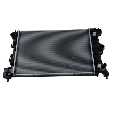 Bom preço. Radiador e tanque de água de alumínio para Chevrolet Aveo/Sonic 1.6 95316029 Sistema de refrigeração on-line