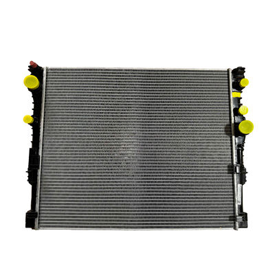 Bom preço. Car Fitment BMW 2015-2019 Auto Parts refrigerante refrigerador radiador para G30 G12 17118642875 on-line