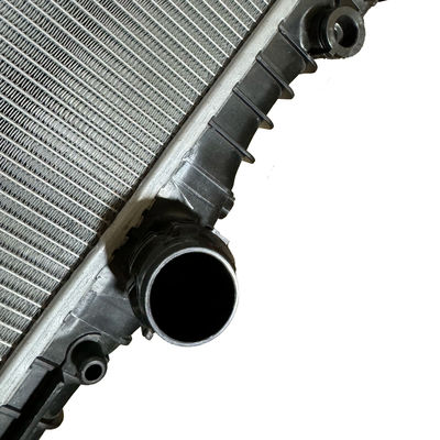 Bom preço. Tanque de água de plástico para BMW G30 G31 G32 G11 G12 on-line
