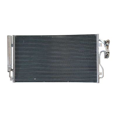Bom preço. Automóveis BMW 64506804721 64509288942 17116806455 17112284614 Peças para automóveis Condensador AC on-line