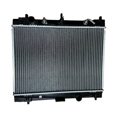 Bom preço. 164000T050 Refrigerador de líquido de refrigeração do motor para YARIS VIOS 1.6 AT Tanque de água do radiador de alumínio on-line