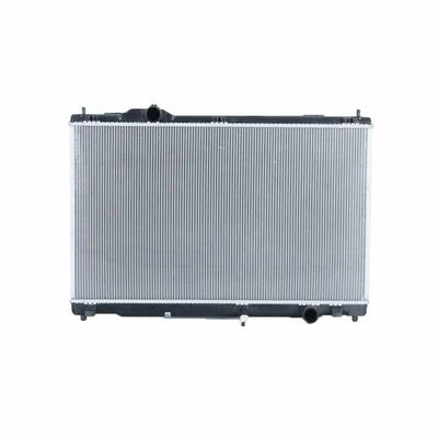 Bom preço. Radiador de alumínio para REIZ 2015- TOYOTA CROWN 164000P090 164000P091 1640031360 1640031361 on-line